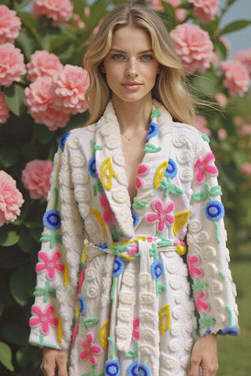 Rare beautiful “Wedding Cake” Chenille Gown- White 2025